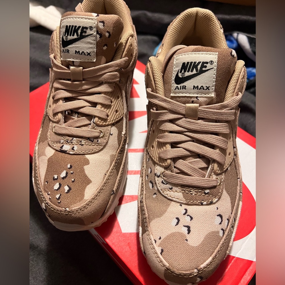 Women’s Air max 90